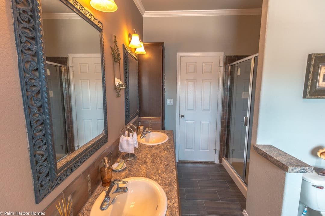 Hacienda flex 57604a bathroom home features