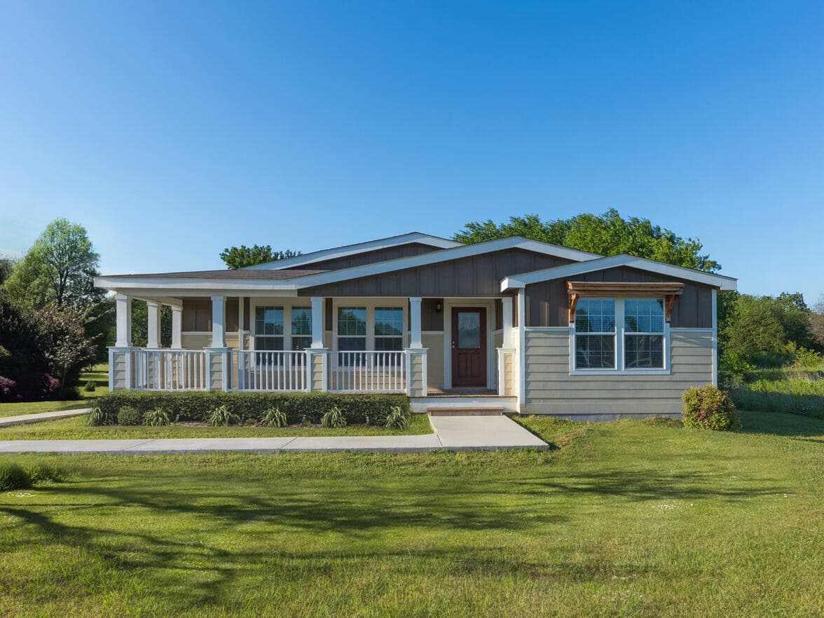 La belle 41764d hero, elevation, and exterior home features