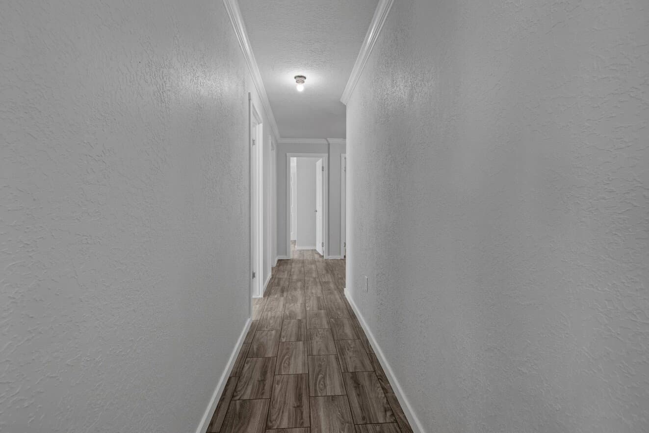 Topaz 28764a interior home features
