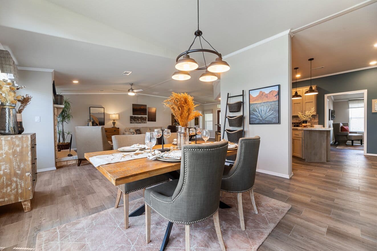 Hacienda iii flex 57764a interior home features