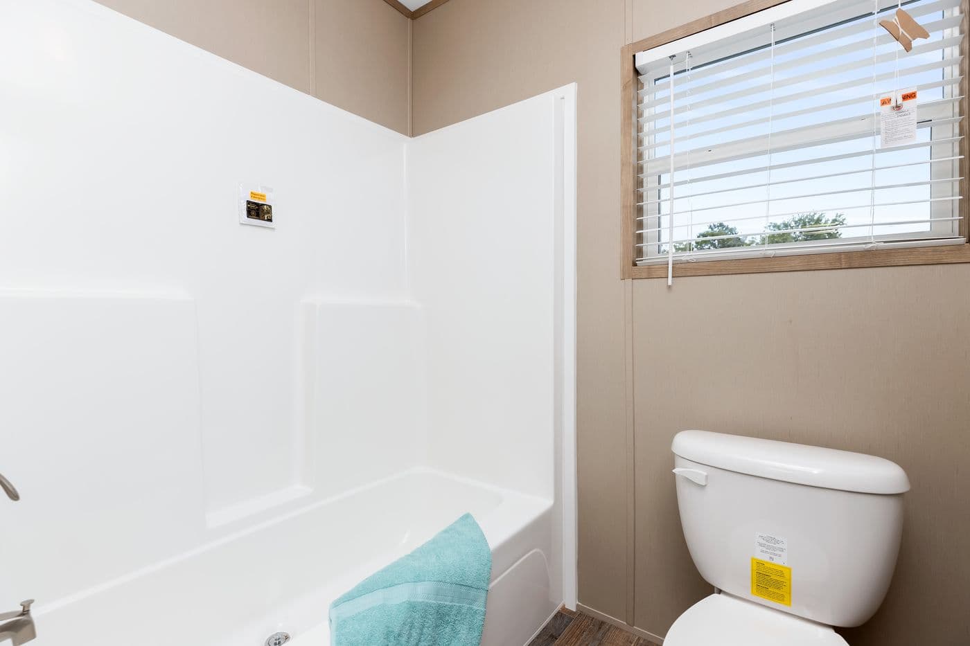 Farmhouse flex bathroom home features