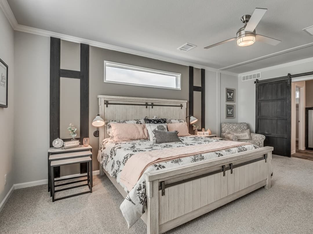 Vintage farmhouse flex 47643a bedroom home features