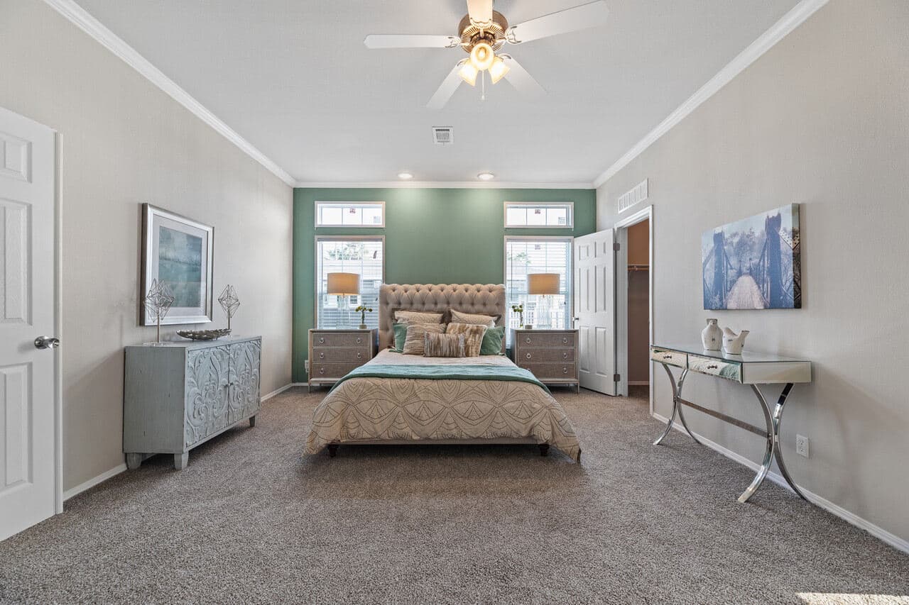 Hacienda iii 41764a bedroom home features