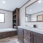 Palmer bathroom home features