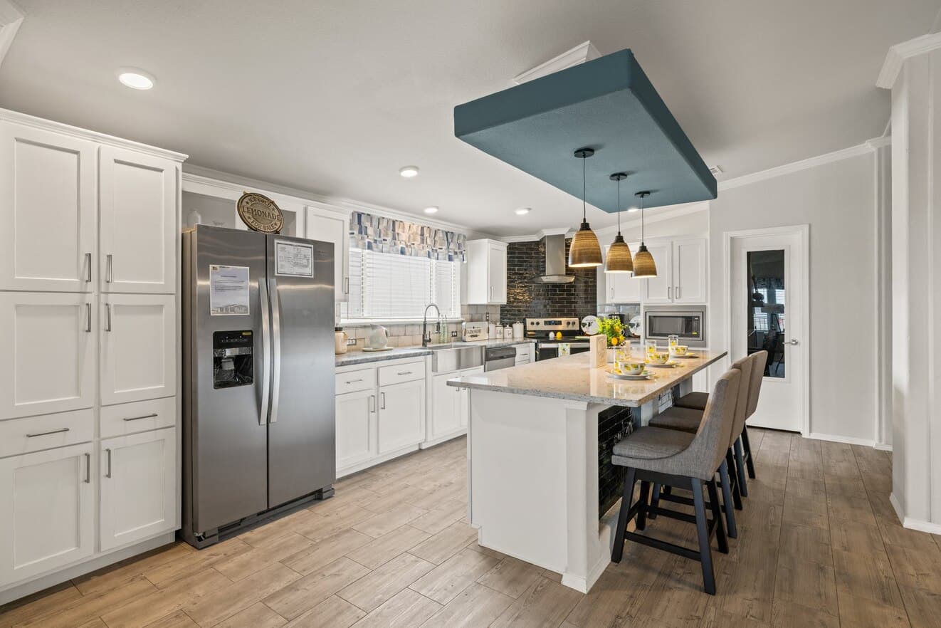 La belle 41764d kitchen home features