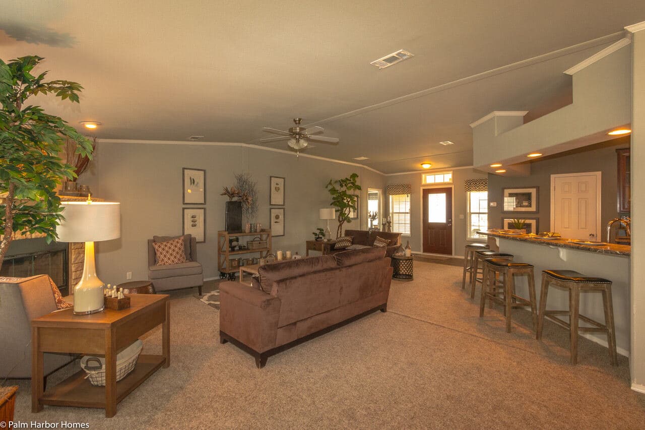 Hacienda flex 57604a interior home features