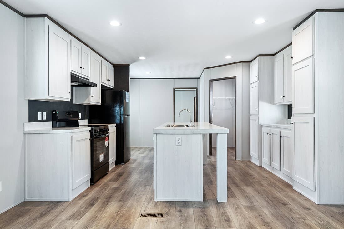 Select 16723b kitchen home features