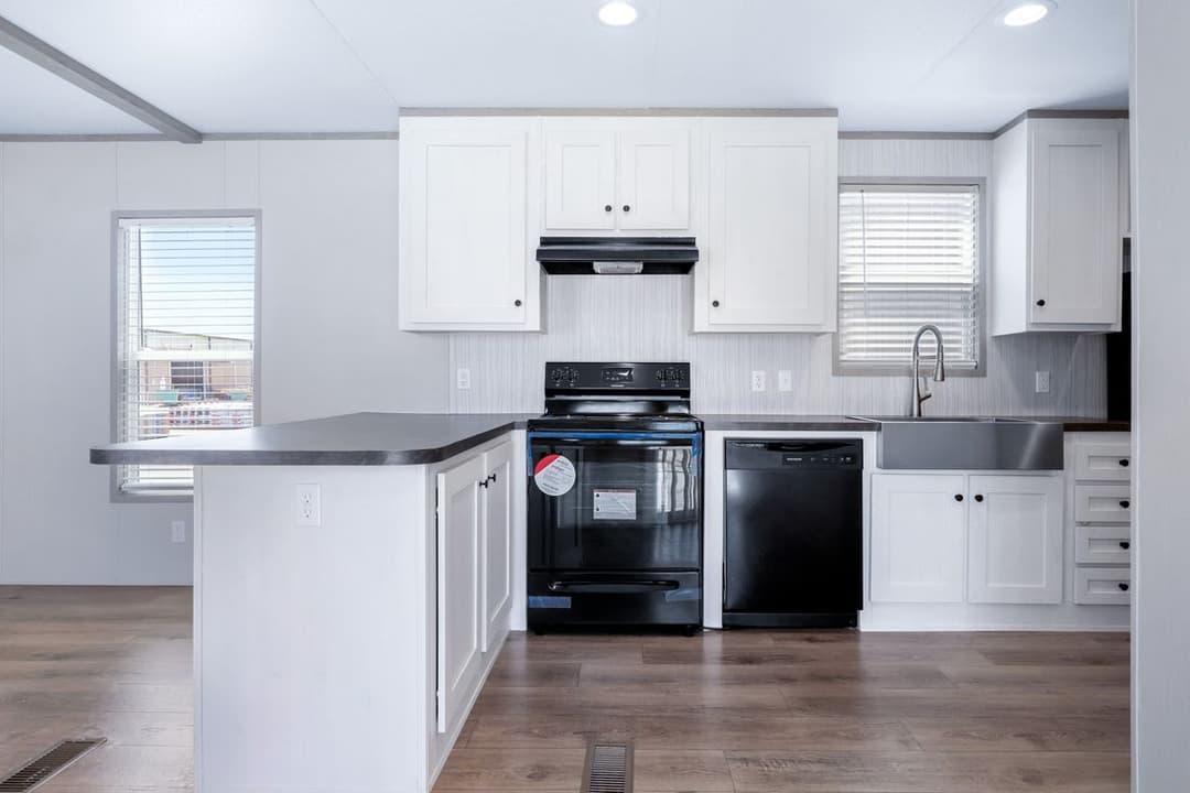 Anniversary 16602a kitchen home features
