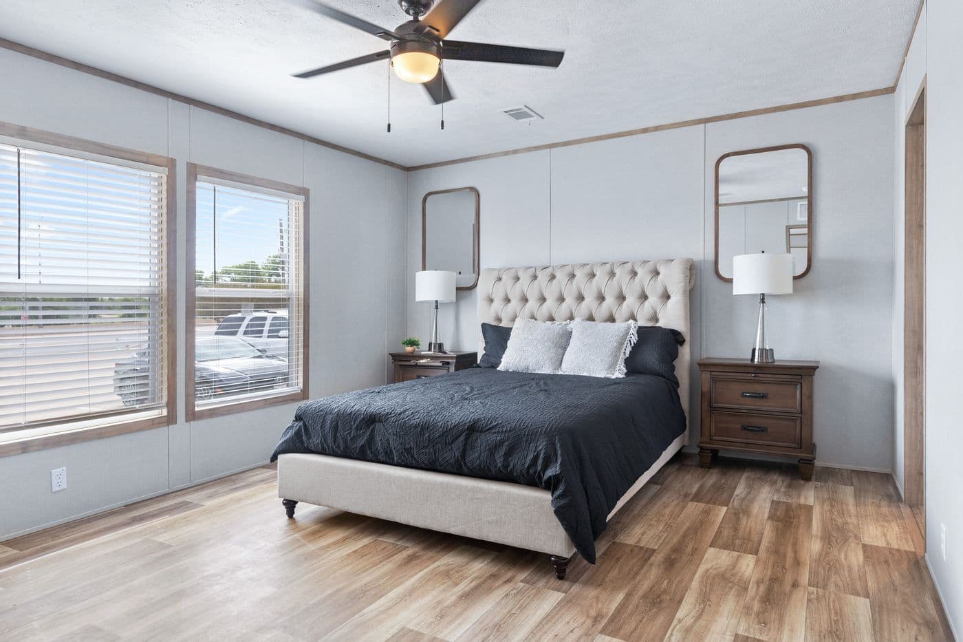 El sueno breeze bedroom home features
