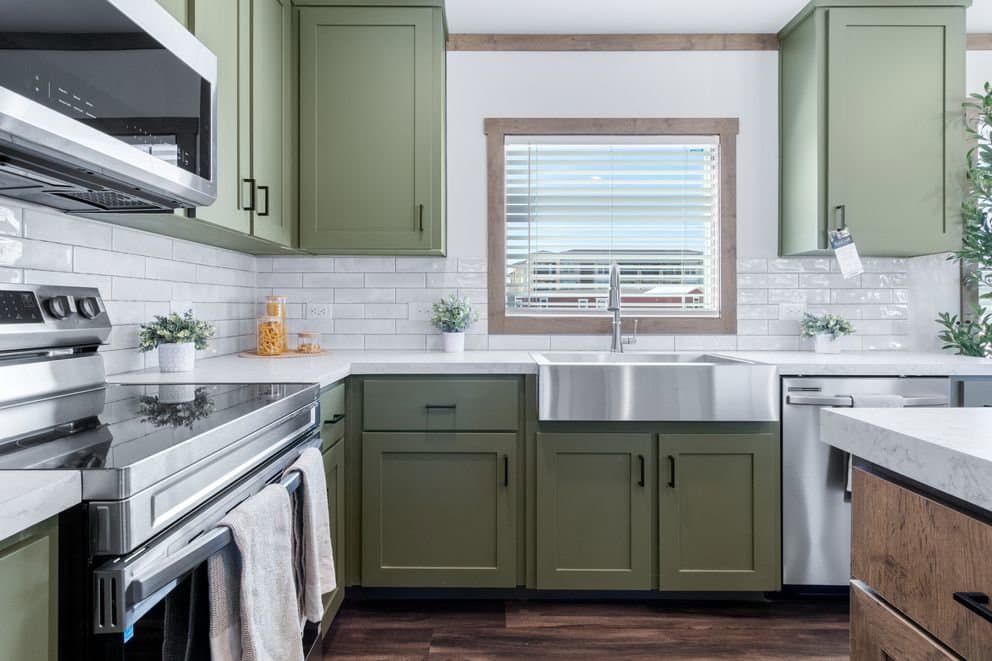 Levi kitchen home features