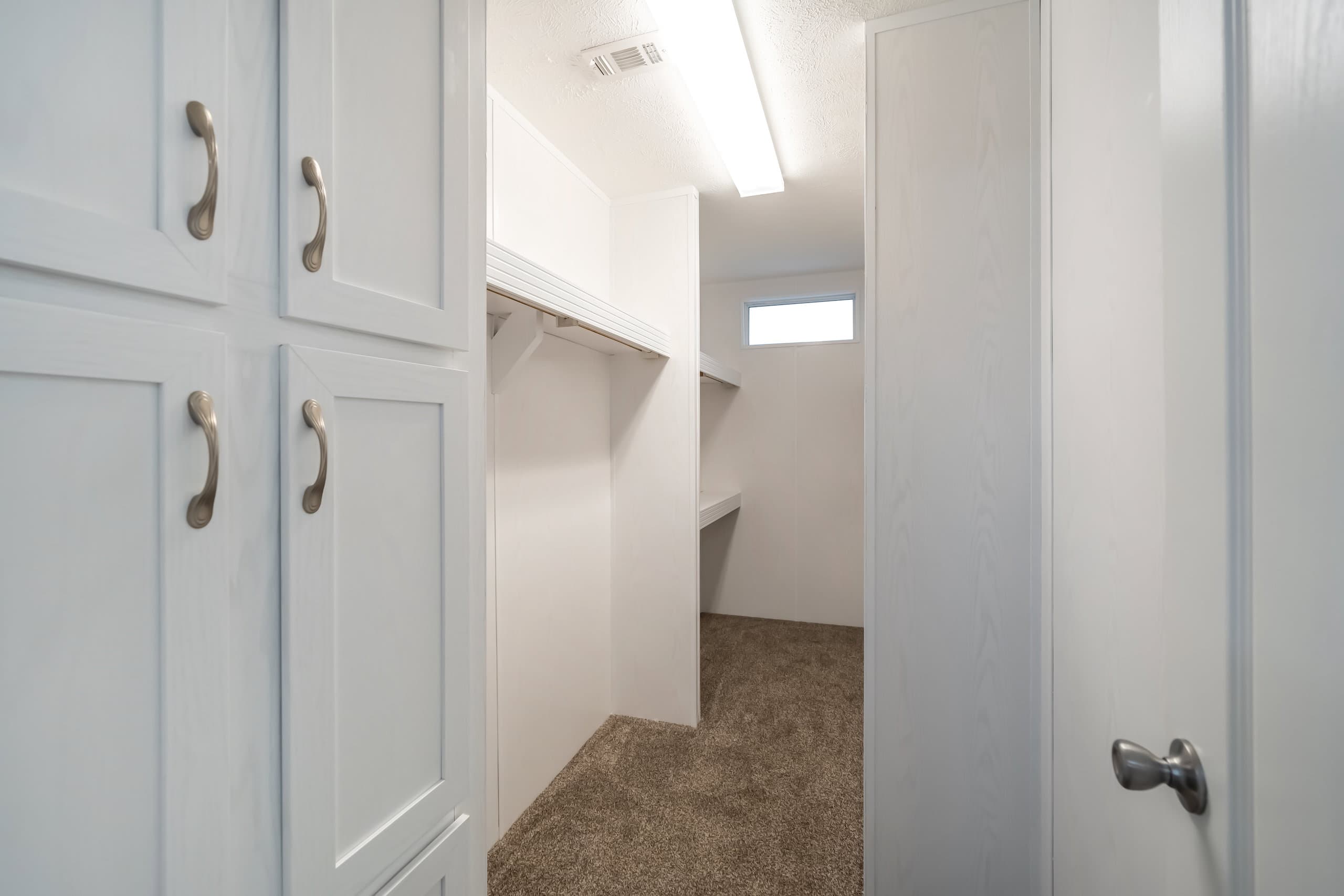 Md-50-32 interior home features