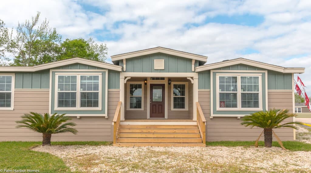 Hacienda flex 57604a hero, elevation, and exterior home features