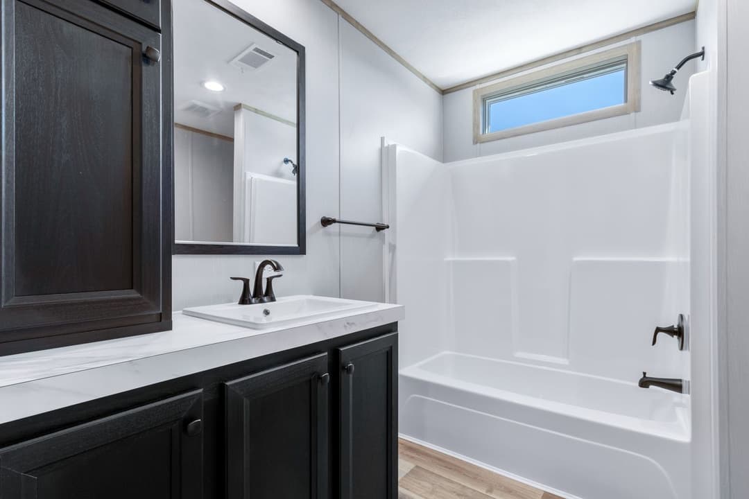 Anatolia xl bathroom home features