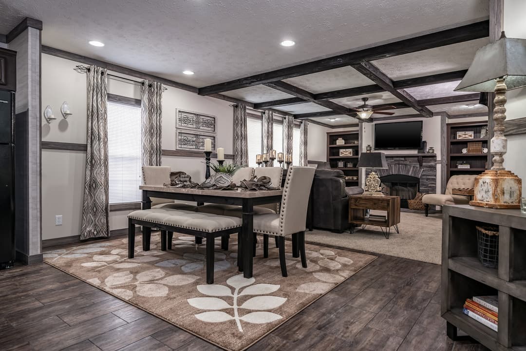 Md-35-32 interior home features