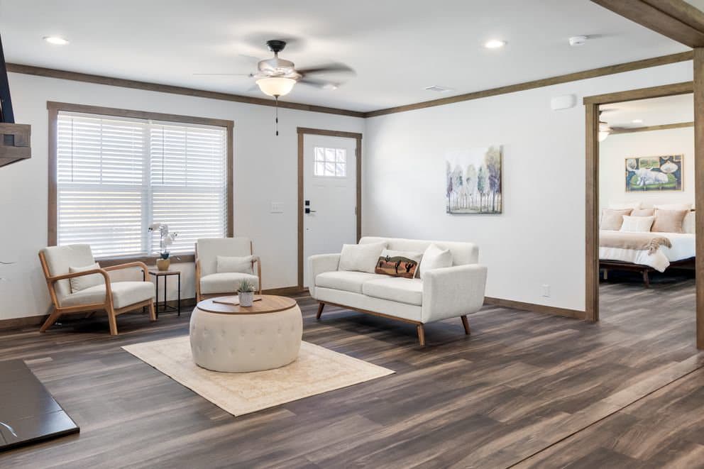 Isabella elite interior home features