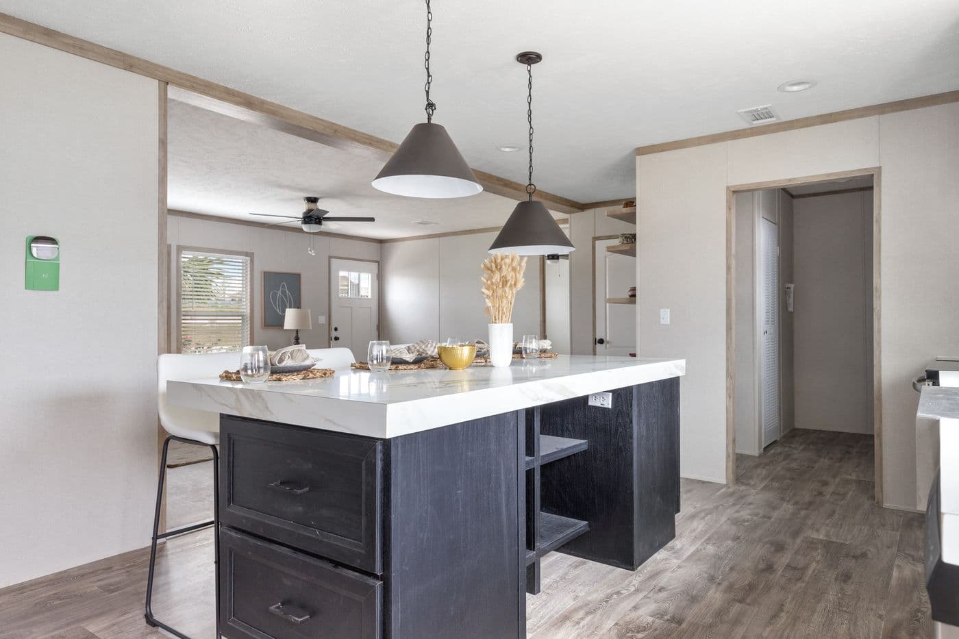 Sterling xl anniversary kitchen home features
