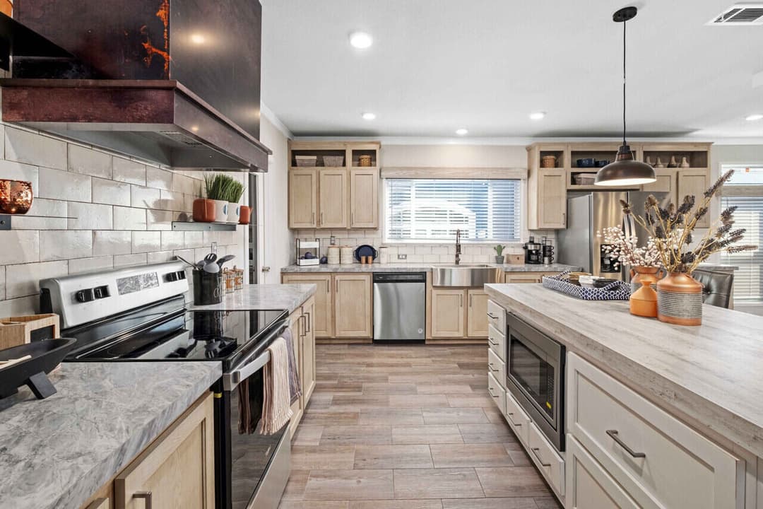 Belterra flex 47603a kitchen home features