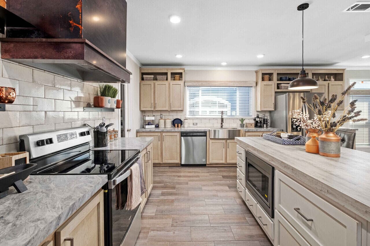 Belterra flex 47603a kitchen home features