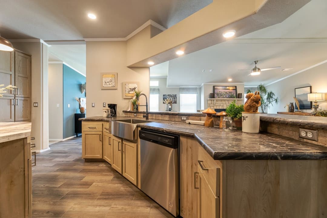 Hacienda iii flex 57764a kitchen home features