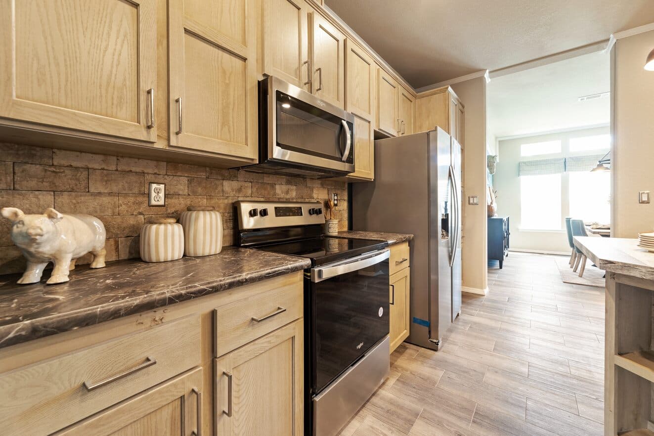 Hacienda iii flex 57764a kitchen home features