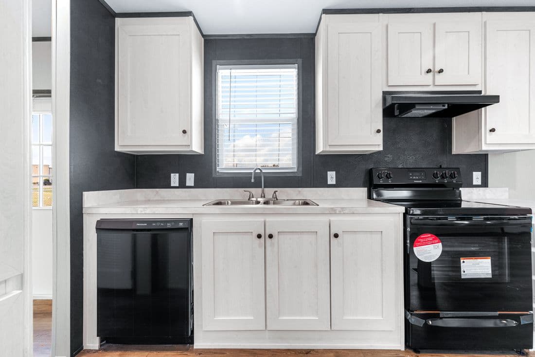 Homestead 16683a kitchen home features